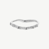 Bend Ring in Topaz