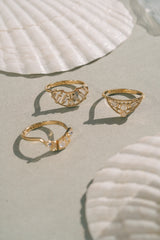 Sunny Ring in Moonstone + Topaz