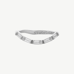 Bridge Ring in Topaz