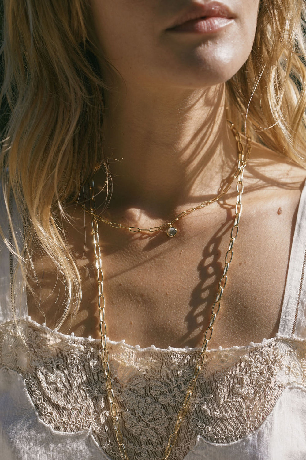 ★NOONOO FINGERS★ [Natural Stone] Rolling Shell Necklace / NOONOO FINGERS